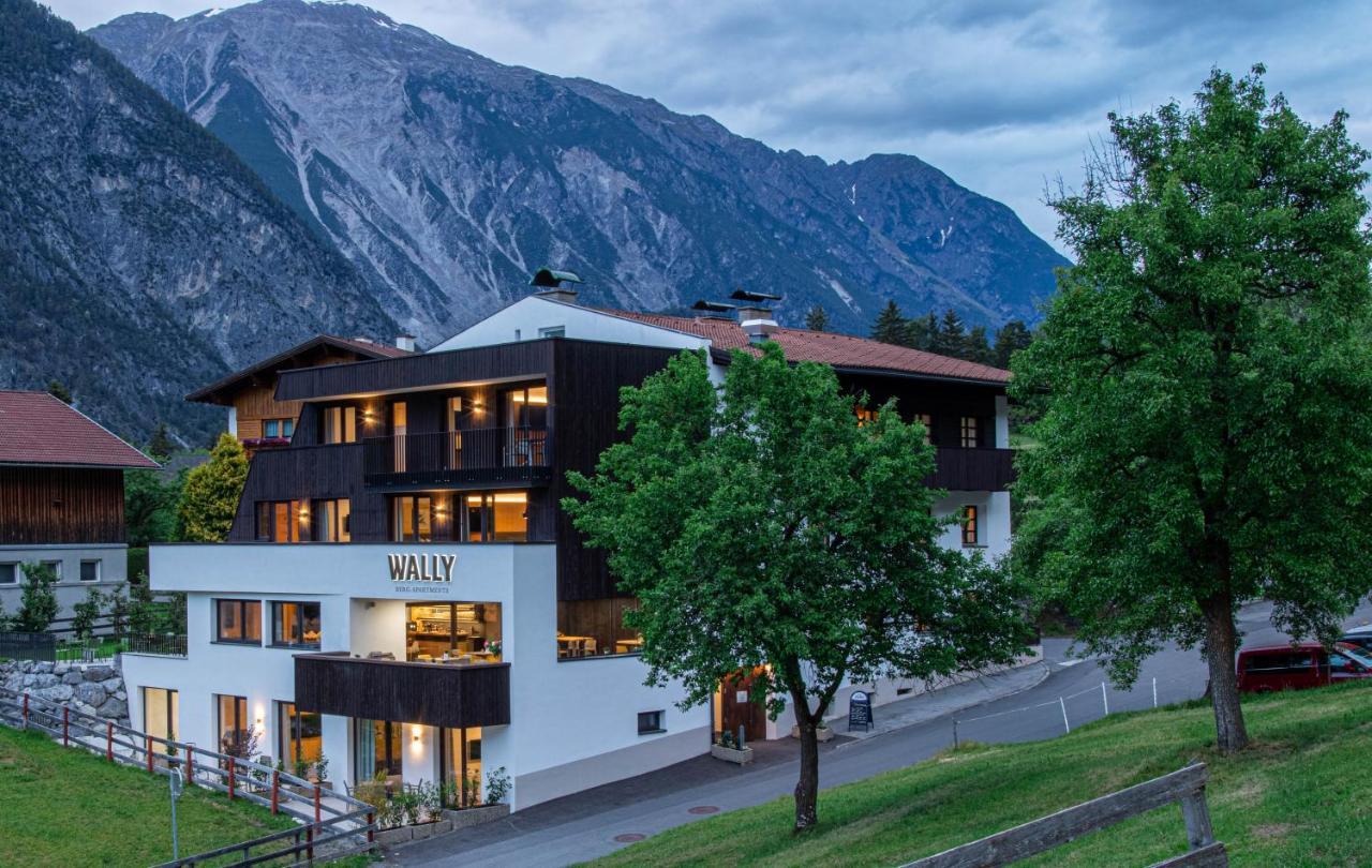 Wally Berg-Appartements Zams Luaran gambar