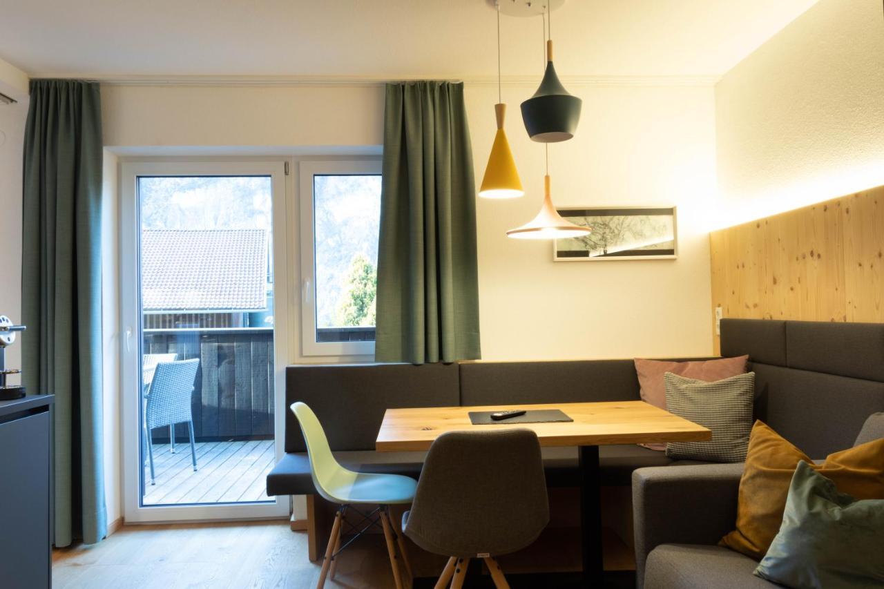 Wally Berg-Appartements Zams Luaran gambar