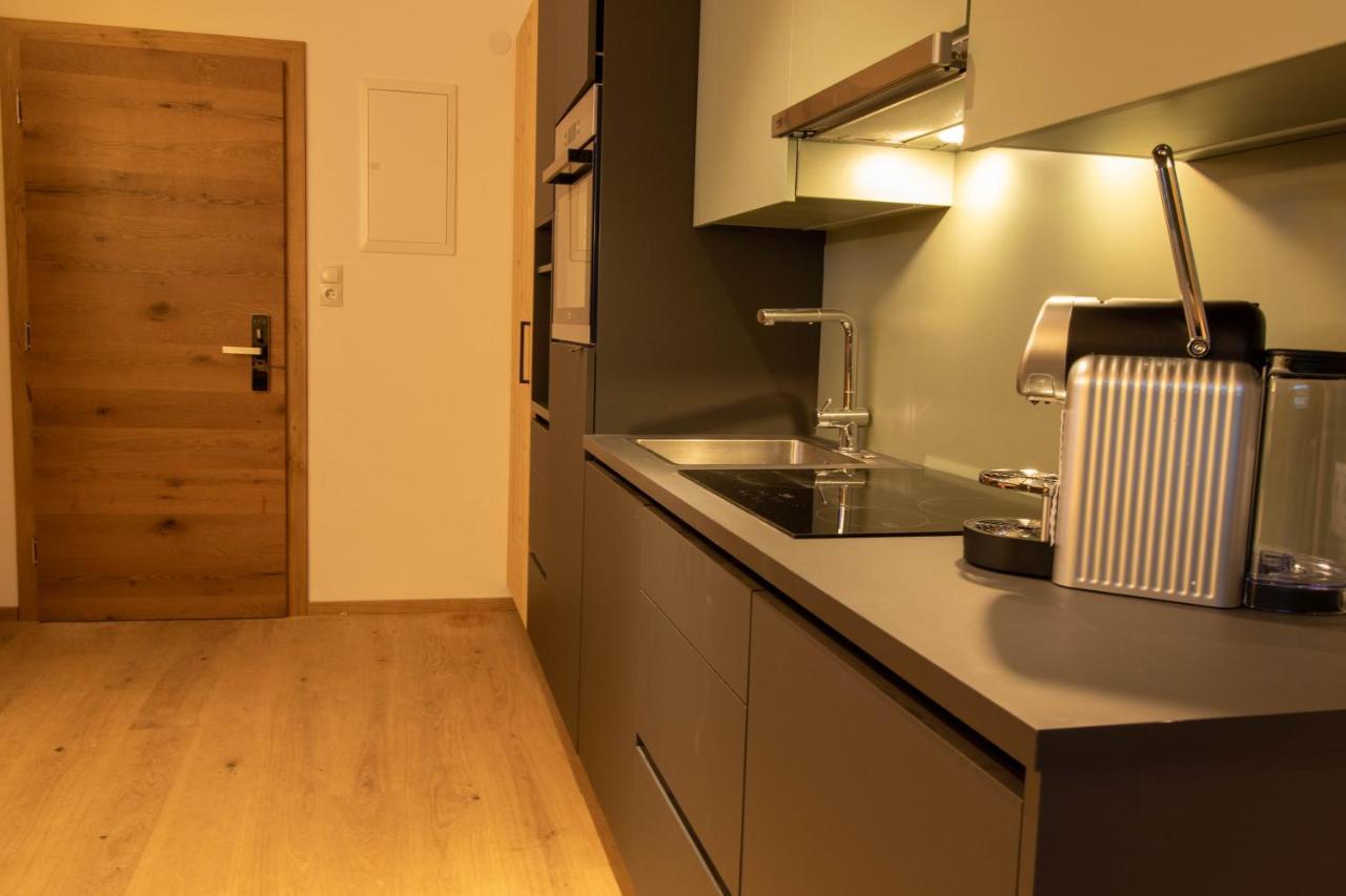 Wally Berg-Appartements Zams Luaran gambar